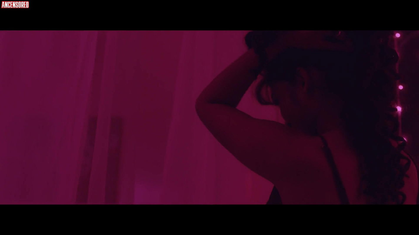 Ako – sex drugs theatre