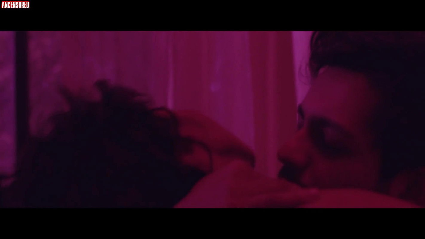 Ako – sex drugs theatre