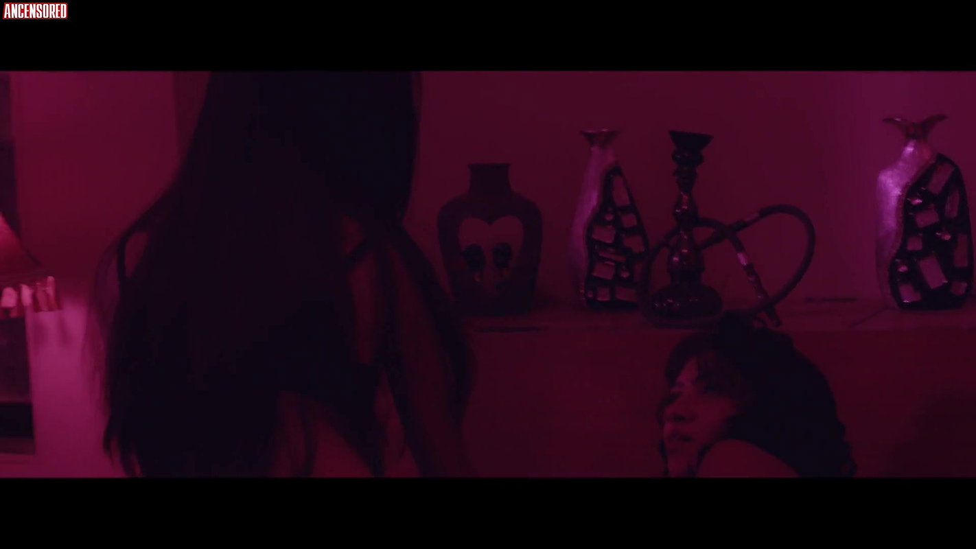 Ako – sex drugs theatre