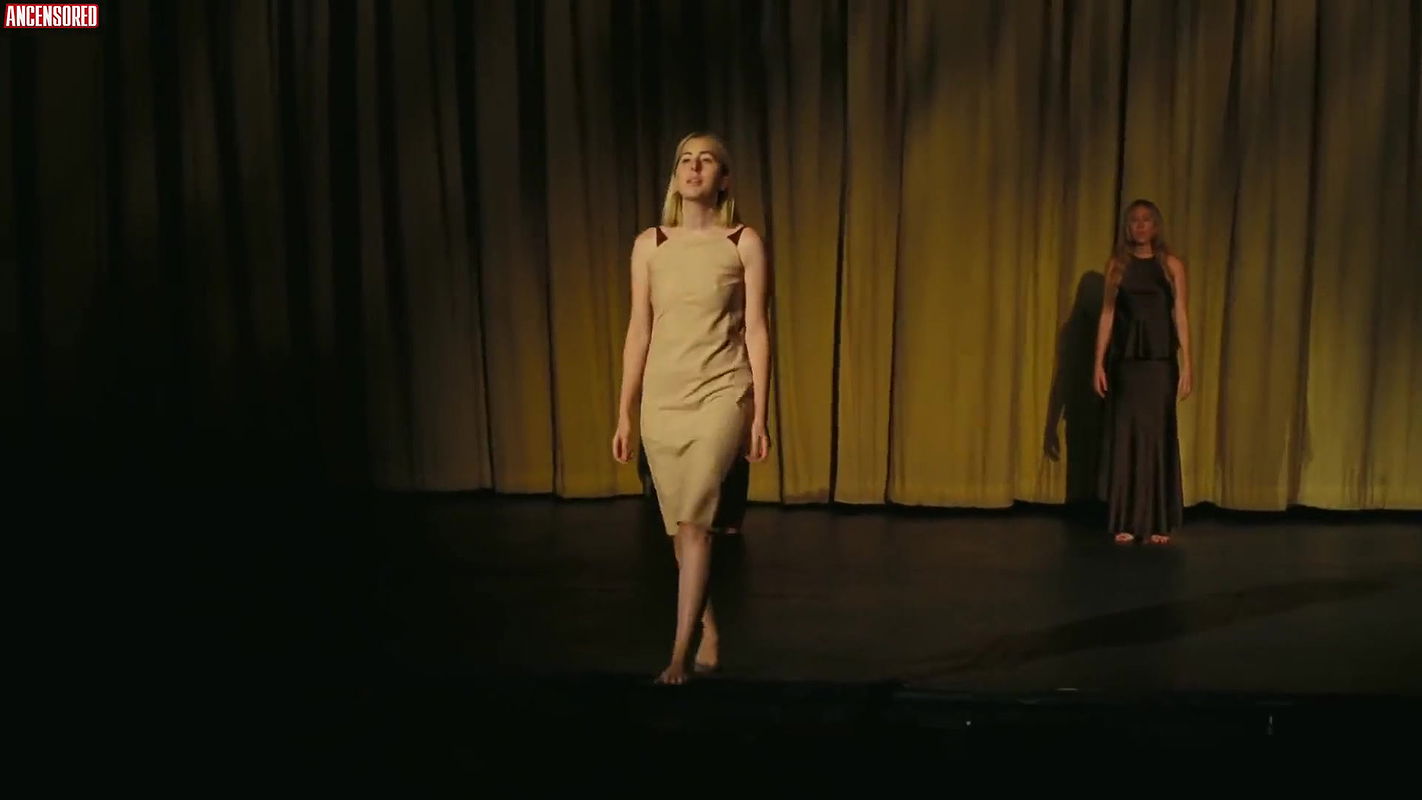 alana haim – haim hallelujah