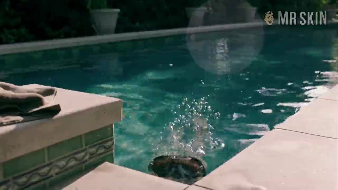 Alanna Ubach – Hand of God