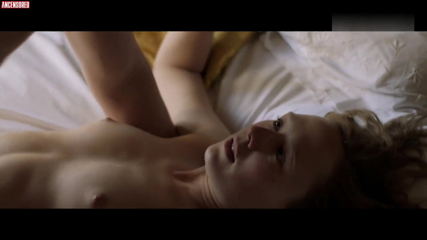 alba august – becoming astrid