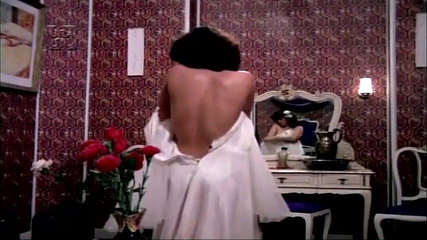 Aldine Muller – uma cama para sete noivas