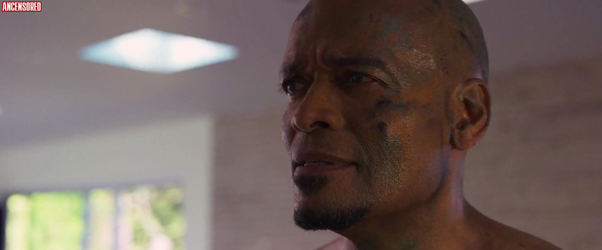 Alena Savostikova – armed