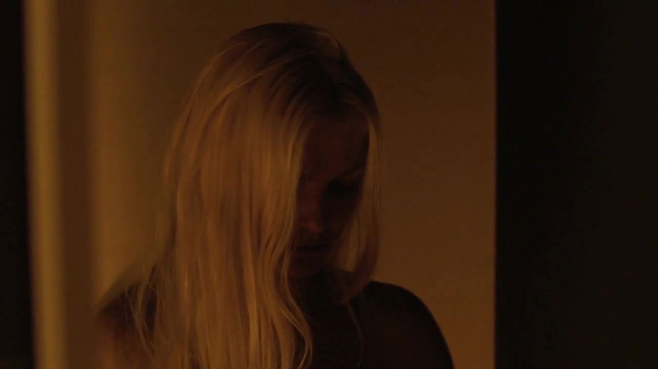 Alexandra Breckenridge – Dark