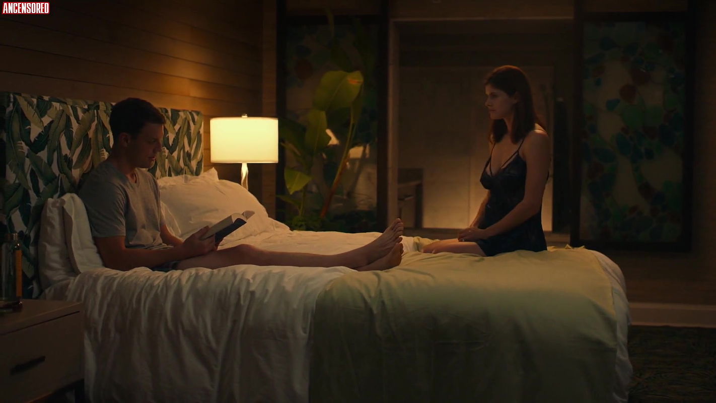 Alexandra Daddario – the white lotus