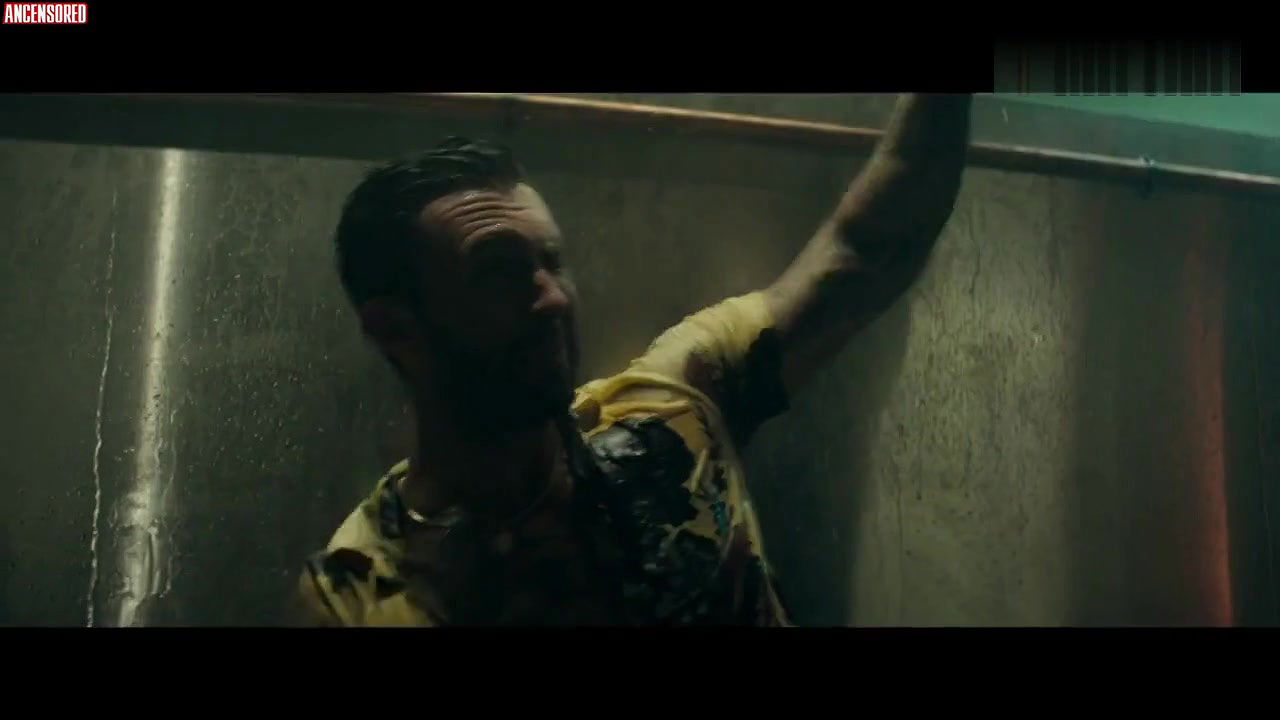 Alexandra Daddario – wait