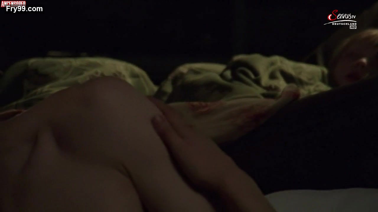 Alexandra Maria Lara – Doctor Zhivago