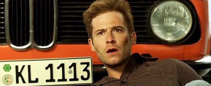 Alexandra Neldel – Autobahnraser