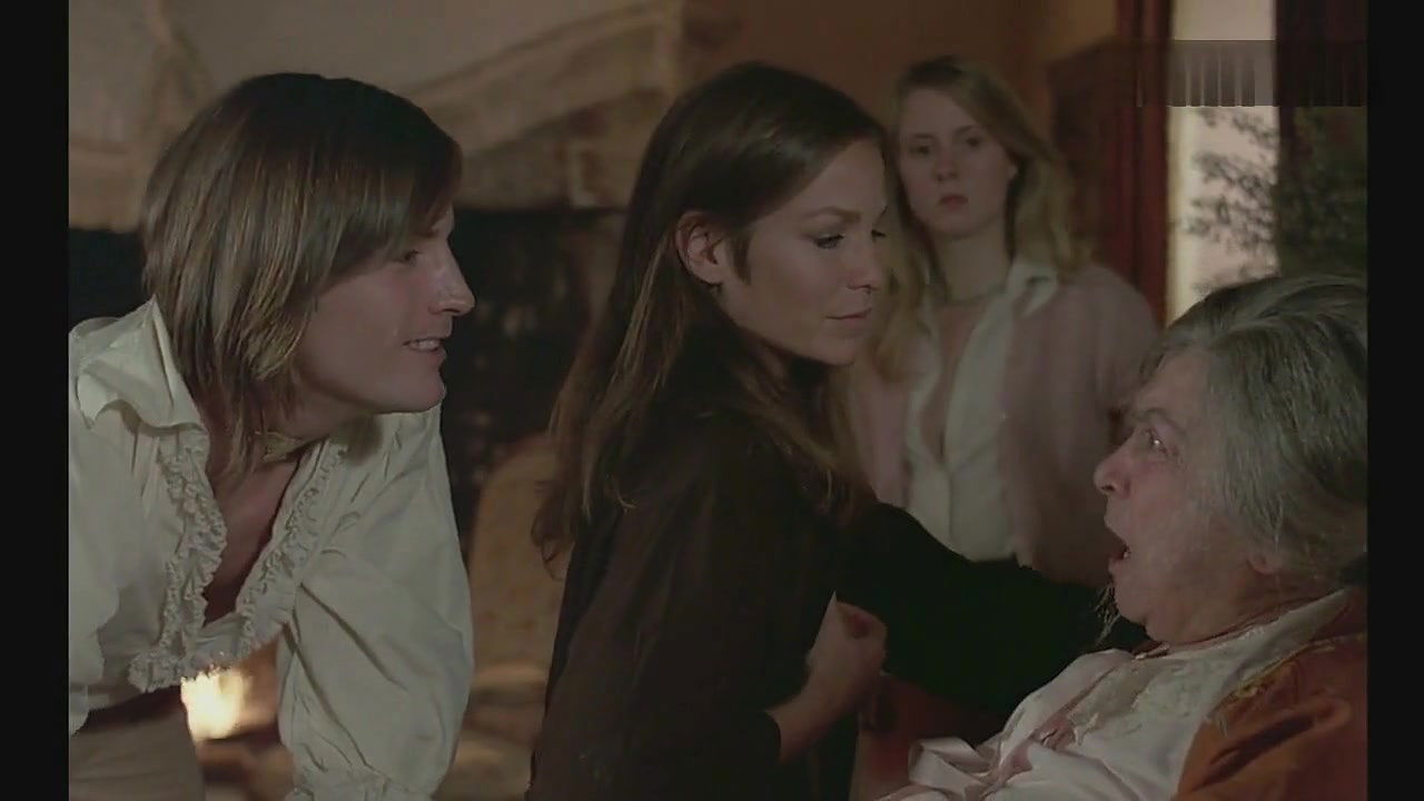 Alexandra Stewart – Black Moon