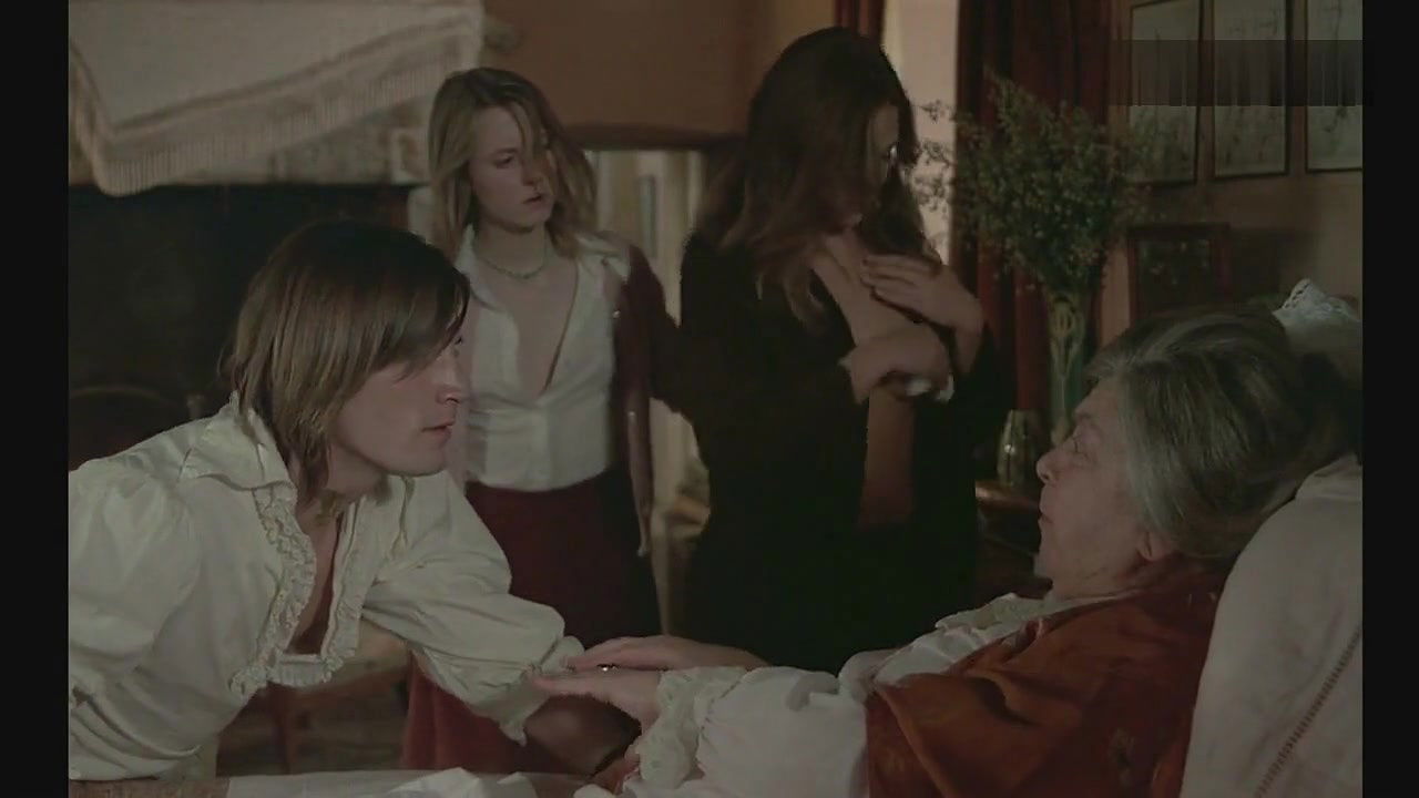 Alexandra Stewart – Black Moon