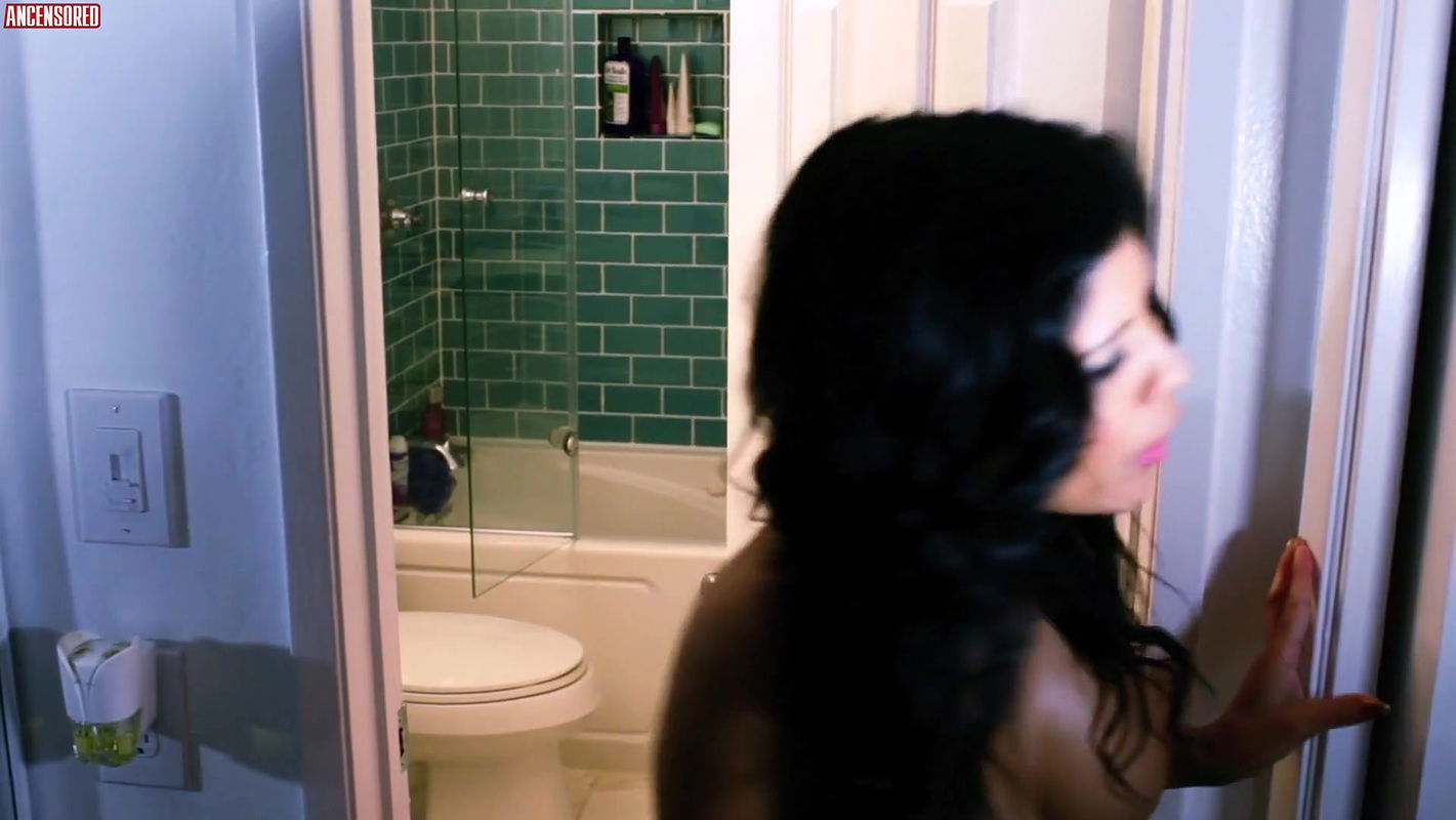 Alexis Amore – streets of vengeance