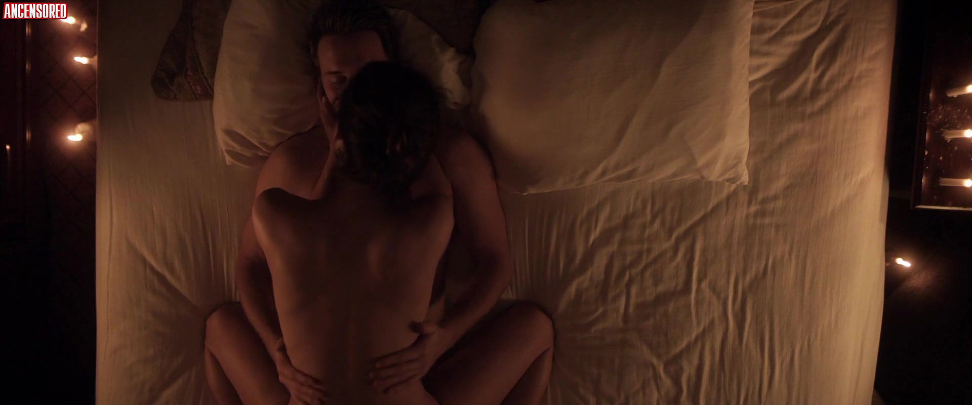 Ali Cobrin – Lap Dance