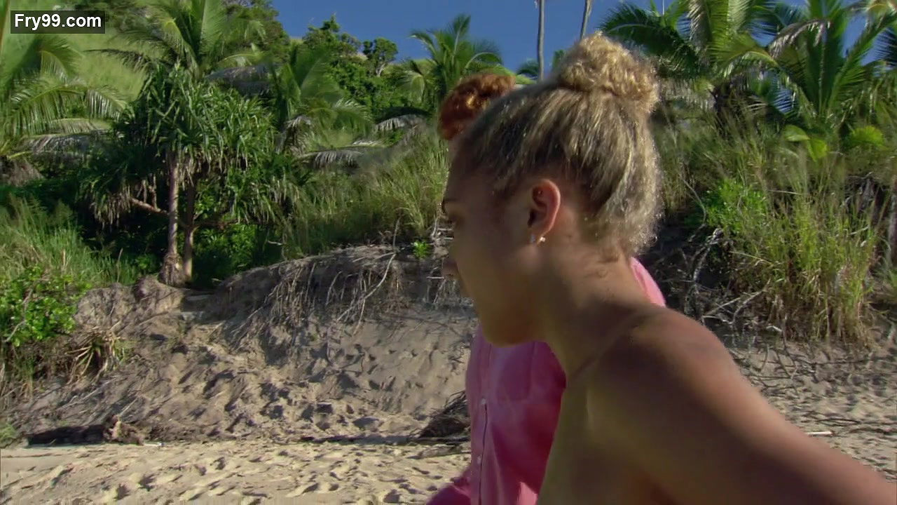 ali elliott – Survivor