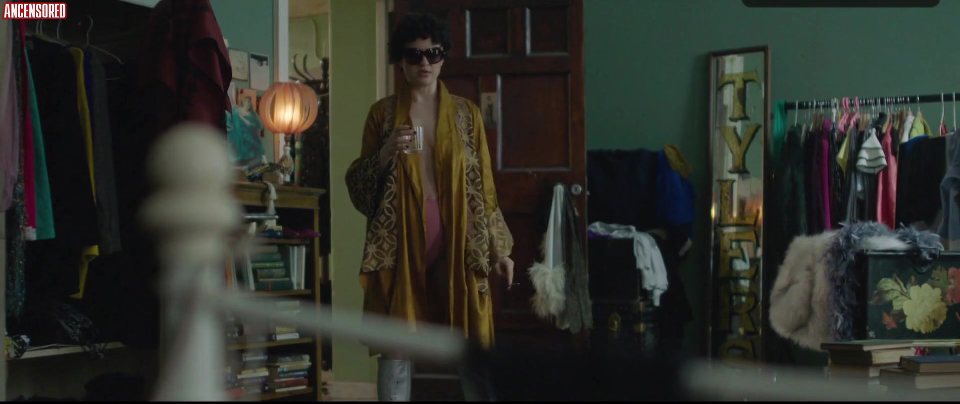 Alia Shawkat – animals