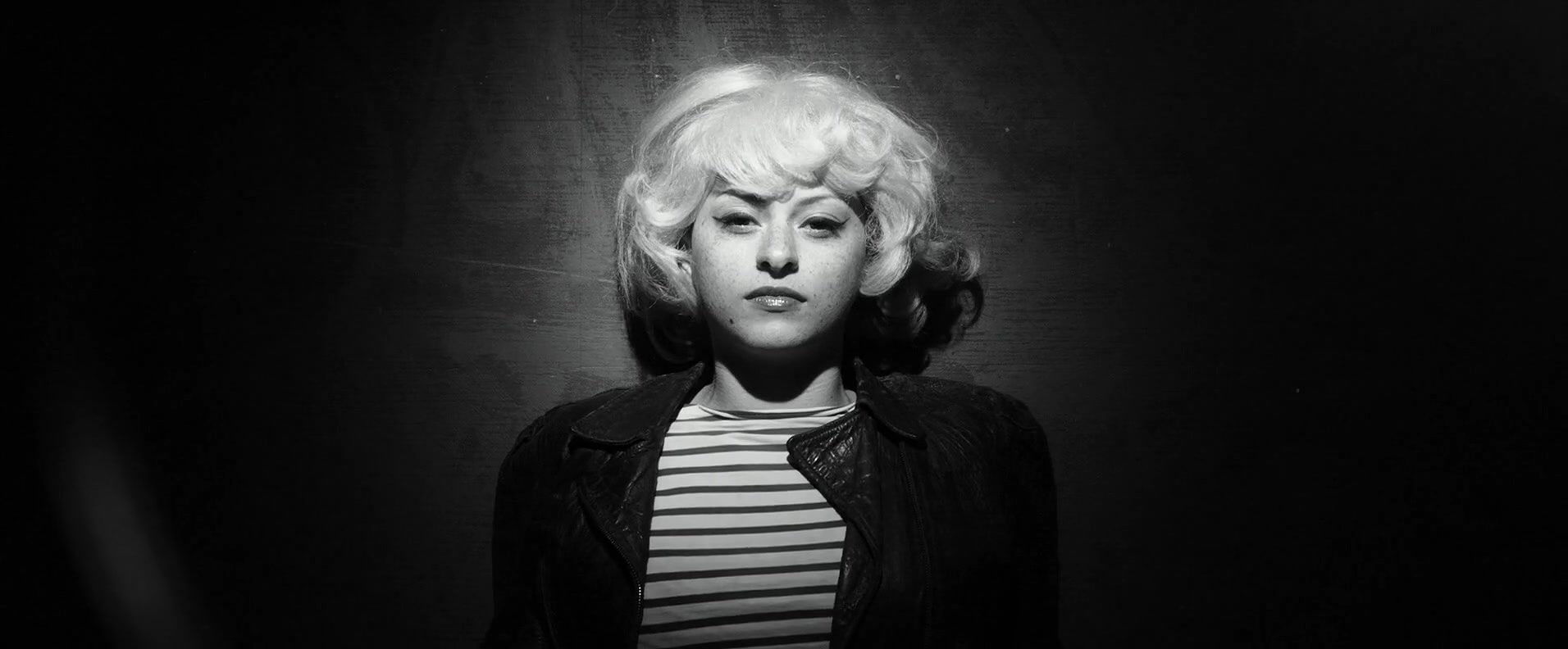 Alia Shawkat – paint it black