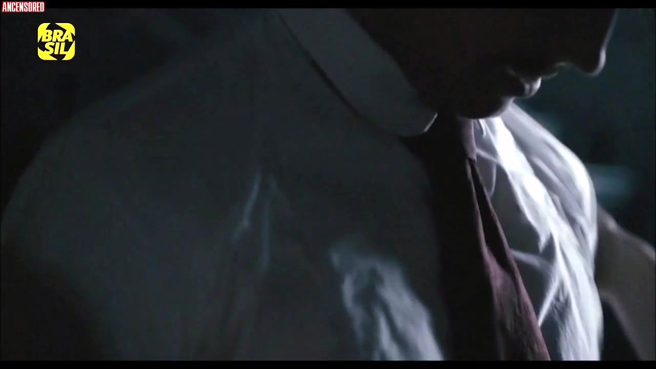 Alice Braga – Muitos Homens Num So