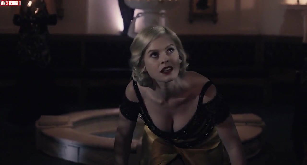 Alice Eve – bees make honey