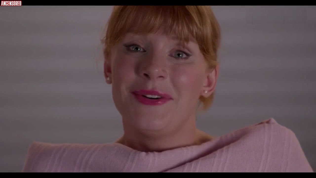 Alice Eve – Black Mirror