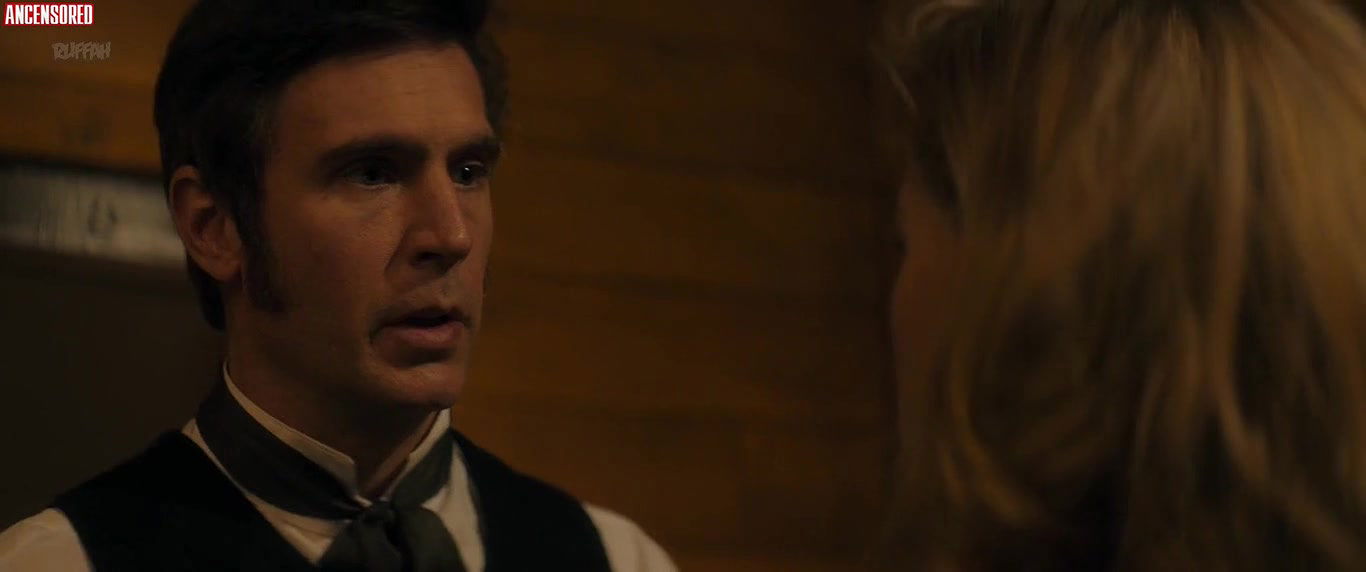 Alice Eve – the stole