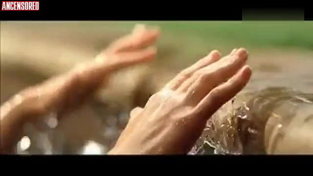 Alicia Silverstone – Goveg com Alicia Silverstone Commercial