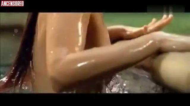 Alicia Silverstone – Goveg com Alicia Silverstone Commercial