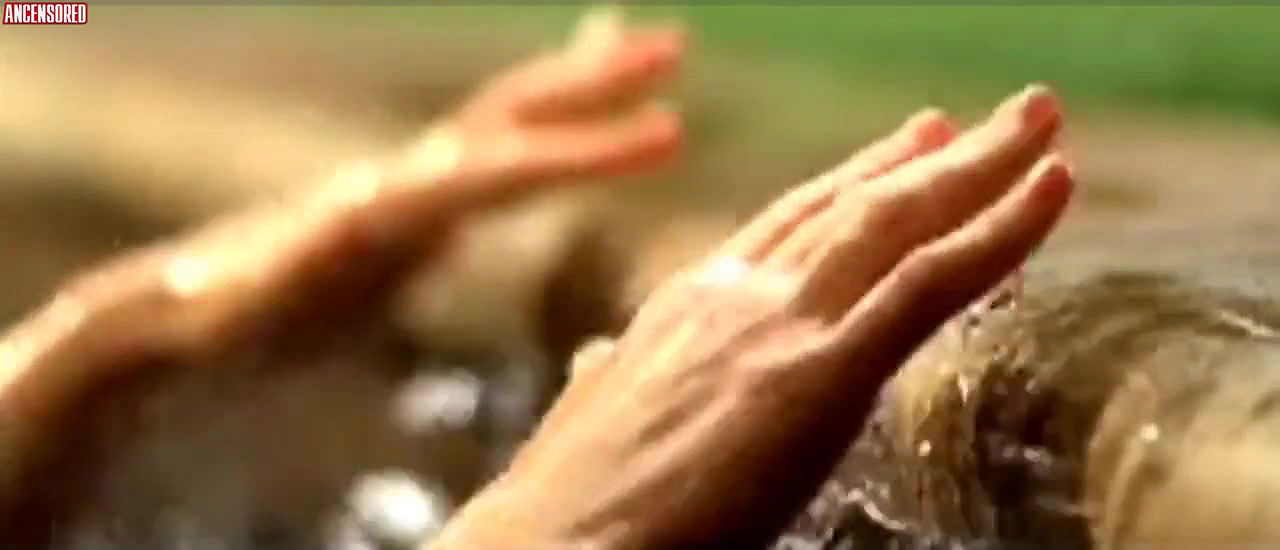 Alicia Silverstone – Peta Advertisement