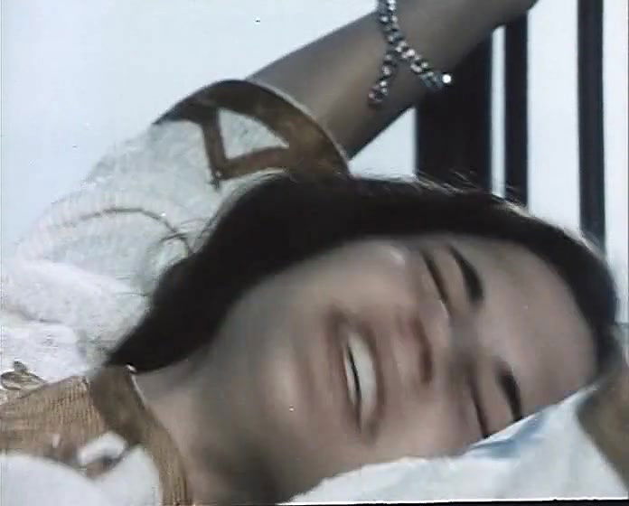 aliki zanou – ena elefthero koritsi