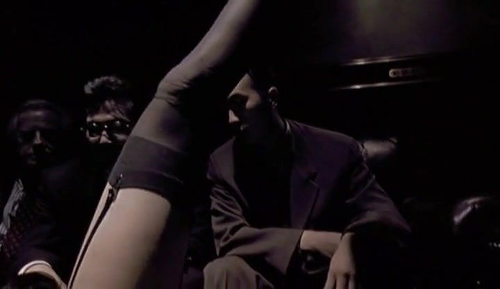 Alisha Klass – The Center of the World