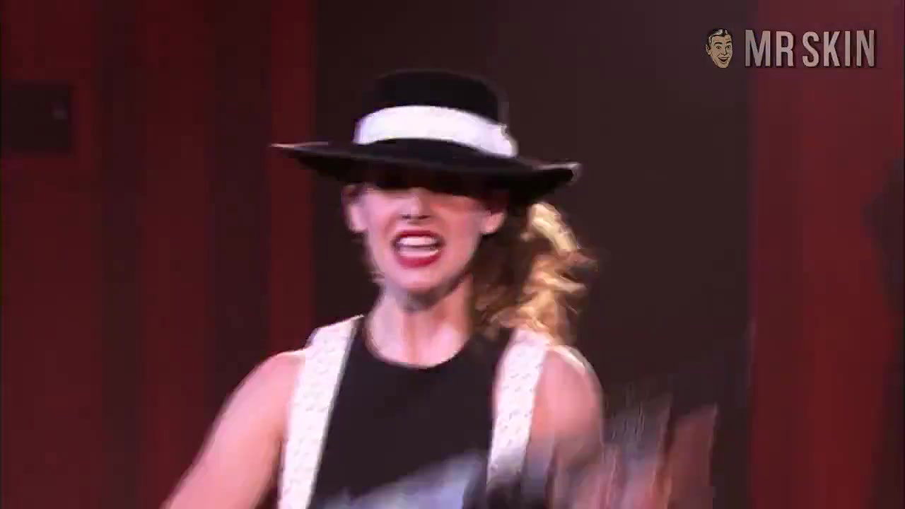 Alison Brie – Lip Sync Battle