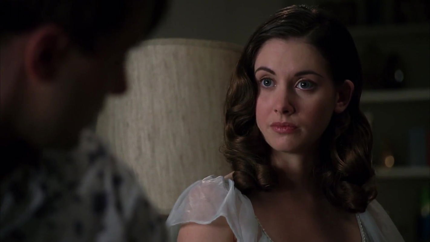 Alison Brie – Mad Men