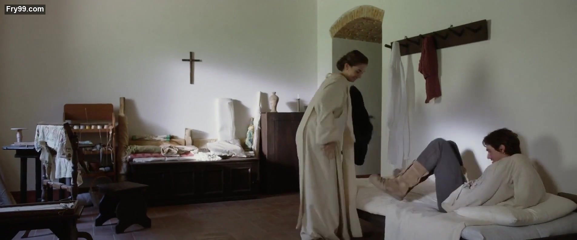 Alison Brie – the little hours