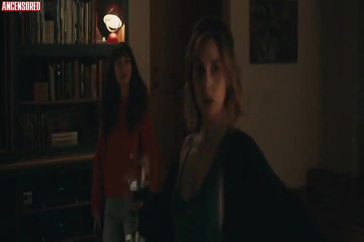 Alison Brie – the rental