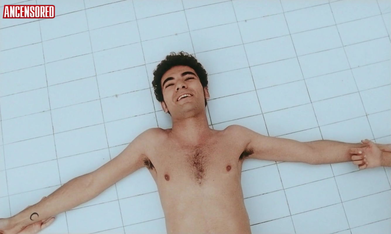 Alix Bnzech – sunny star