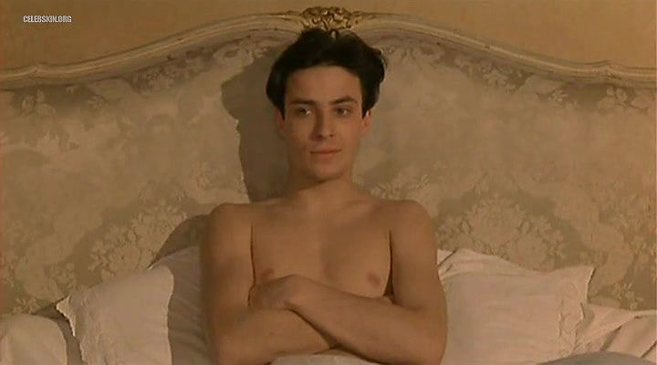 Alix De Konopka – Travelling avant