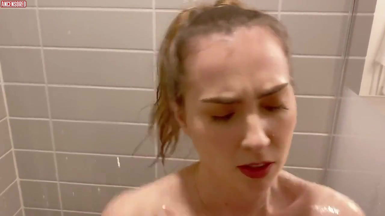 alix villaret – doll face