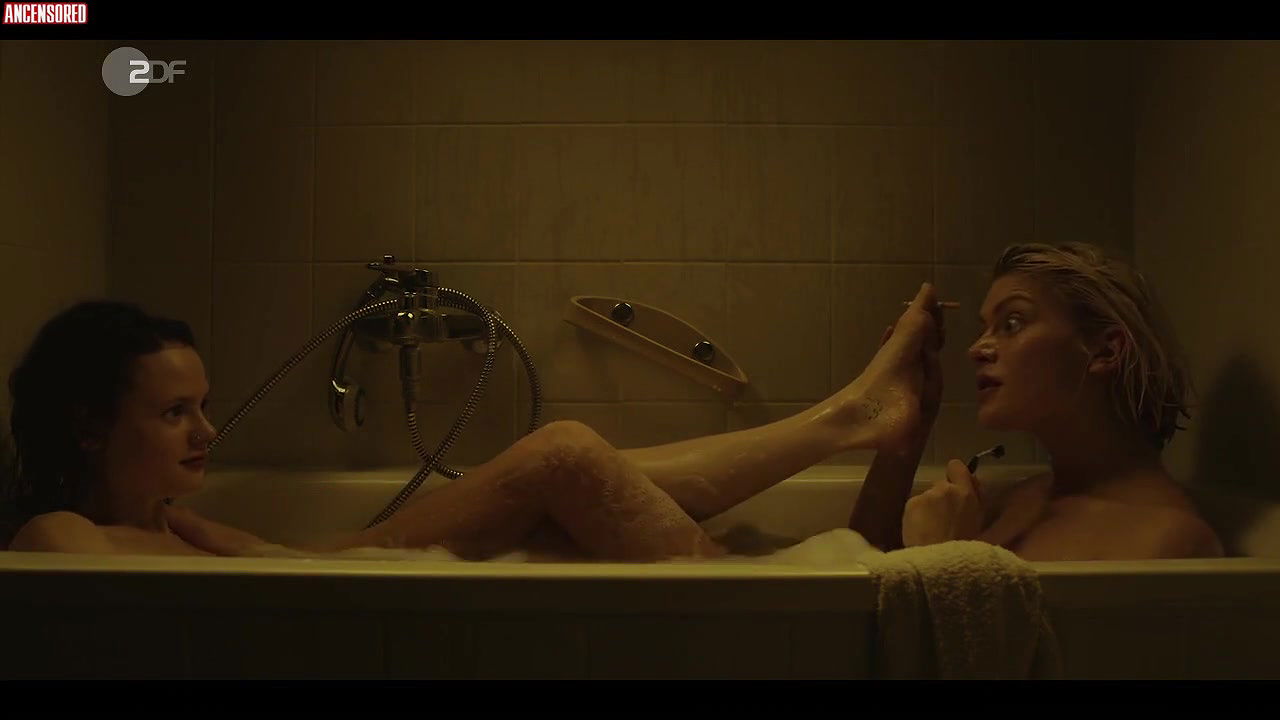 alli neumann – wach