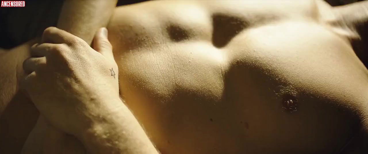 Allison Williams – horizon line