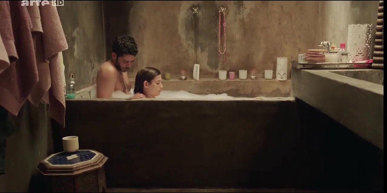 Alma Jodorowsky – damocles