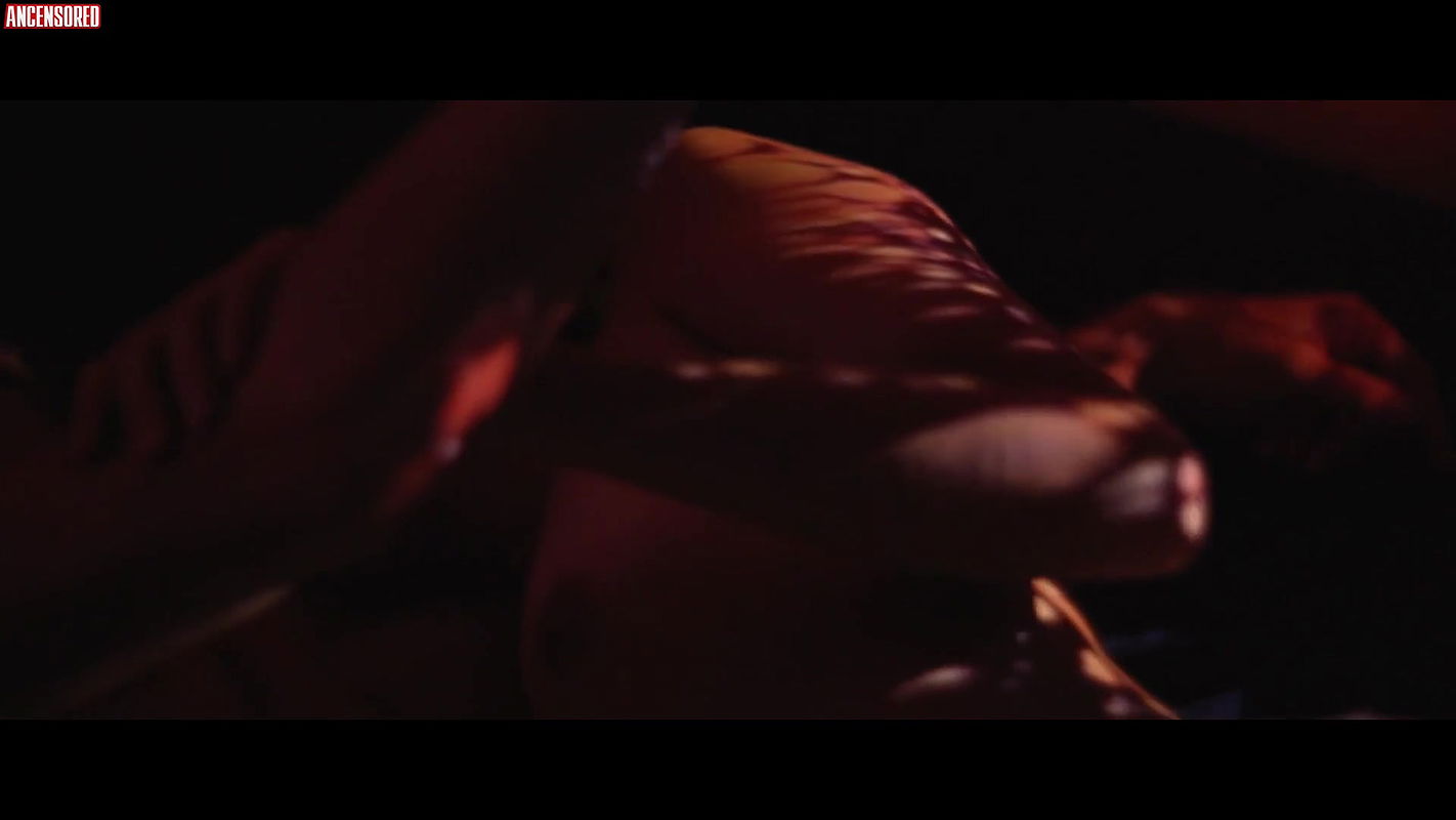 Alma Jodorowsky – harmony