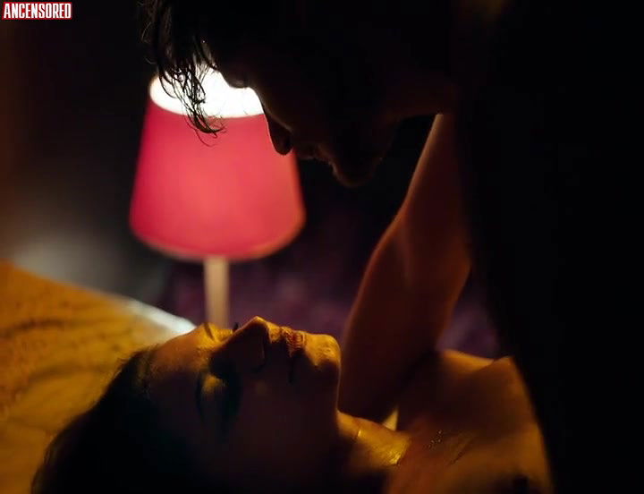 almila bagriacik – a regular woman