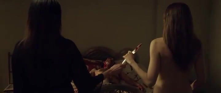 almudena leon – vampyres