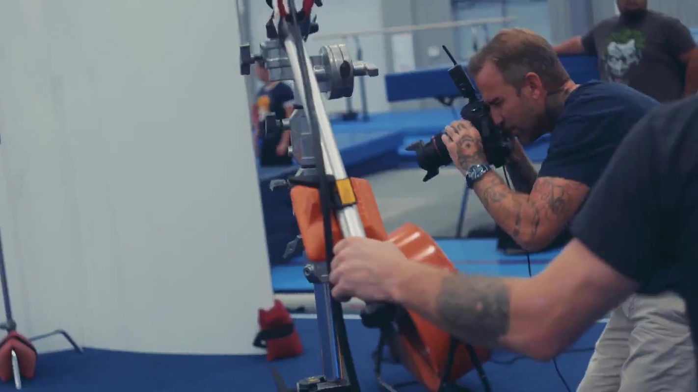 aly raisman – sports illustrated swimsuit 2017