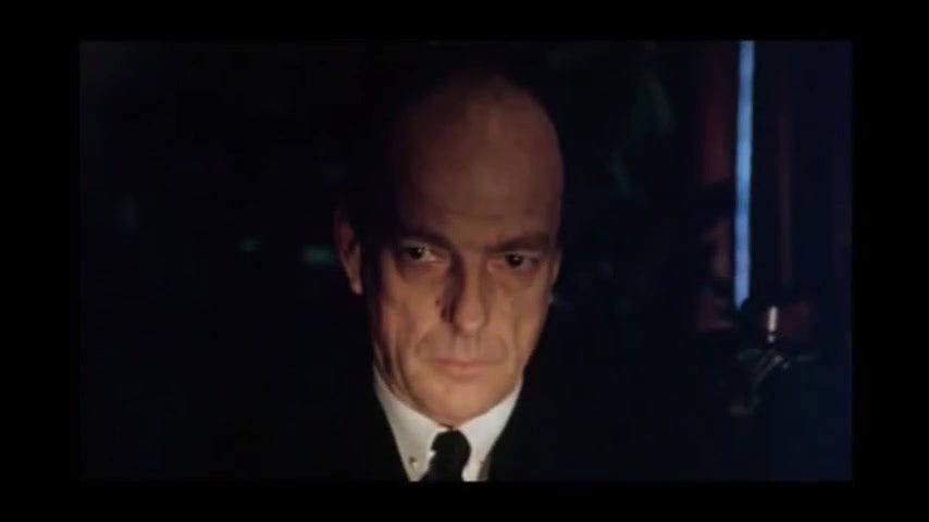 Alyson Best – Man of Flowers