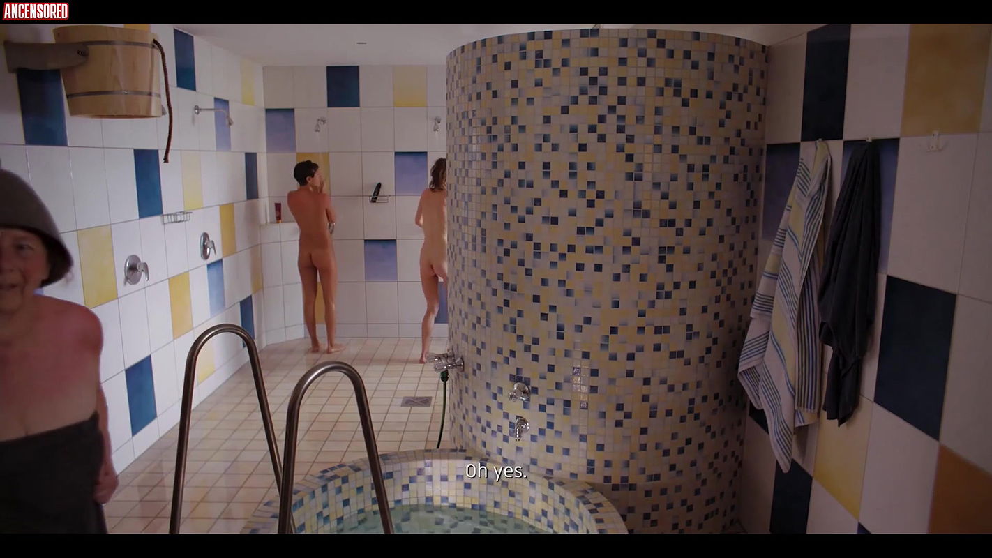 amanda da gloria – heated a sauna session