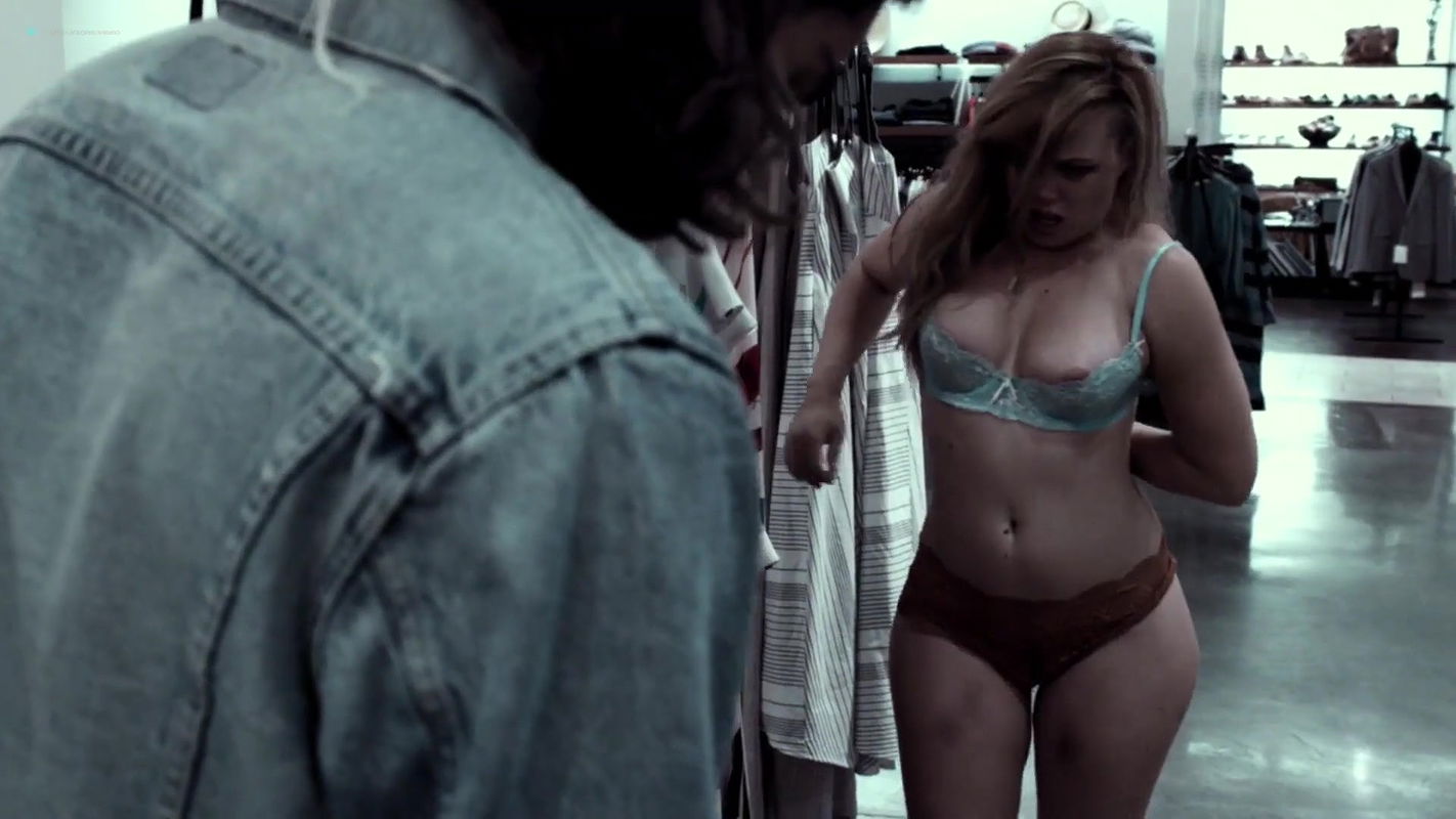 Amanda Fuller – fashionista