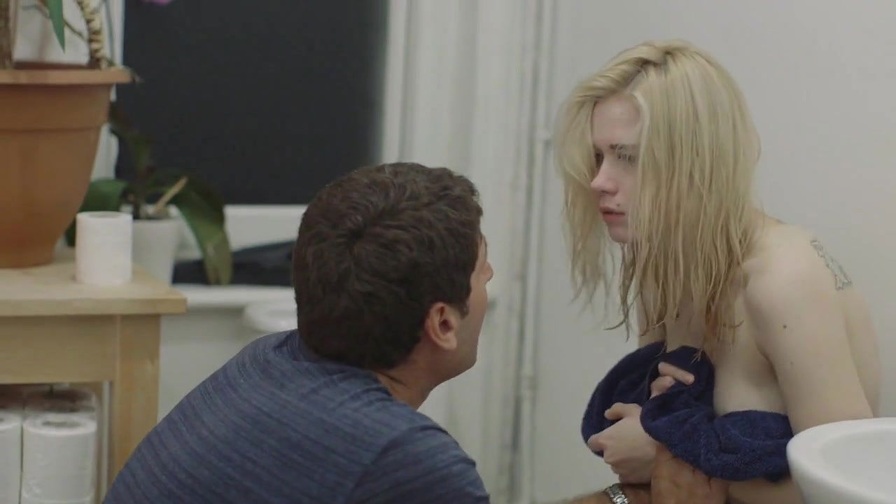 amanda kozlo – girl for sale