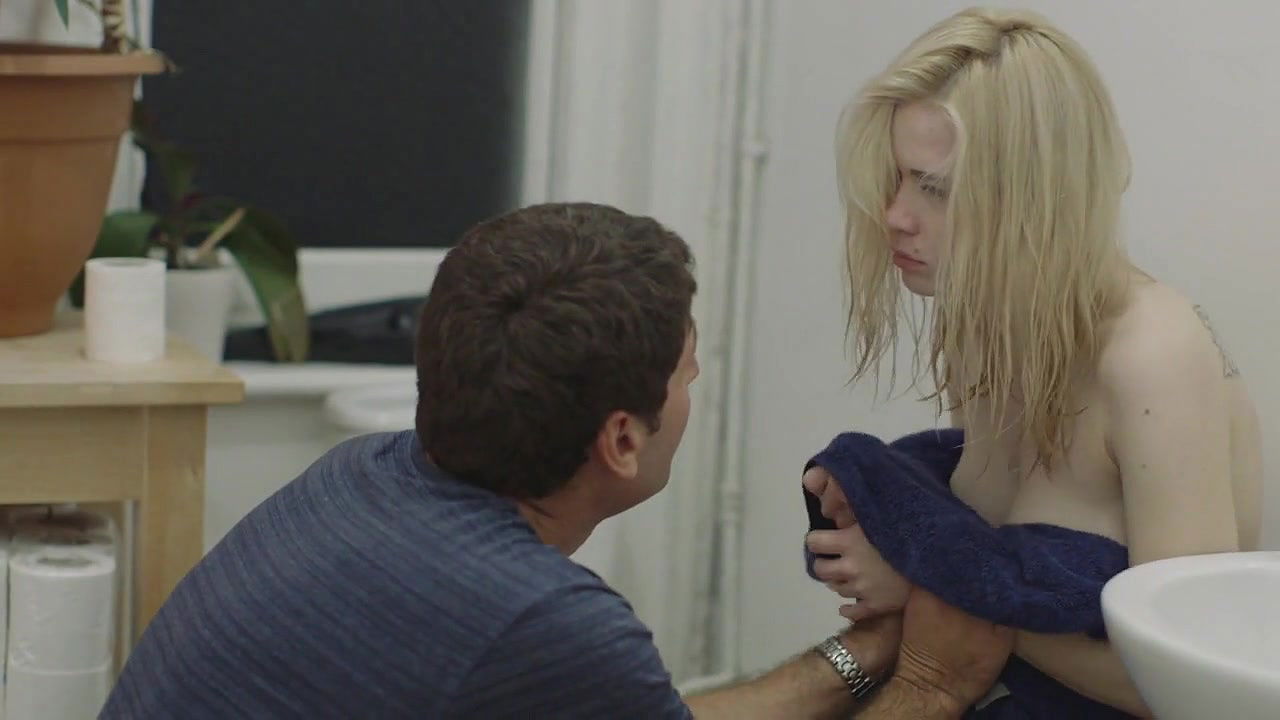 amanda kozlo – girl for sale