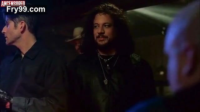 Amber Heard – Drop Dead Sexy