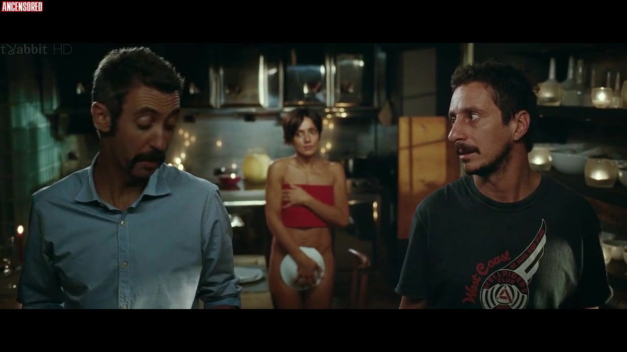 Ambra Angiolini – Immaturi Il viaggio